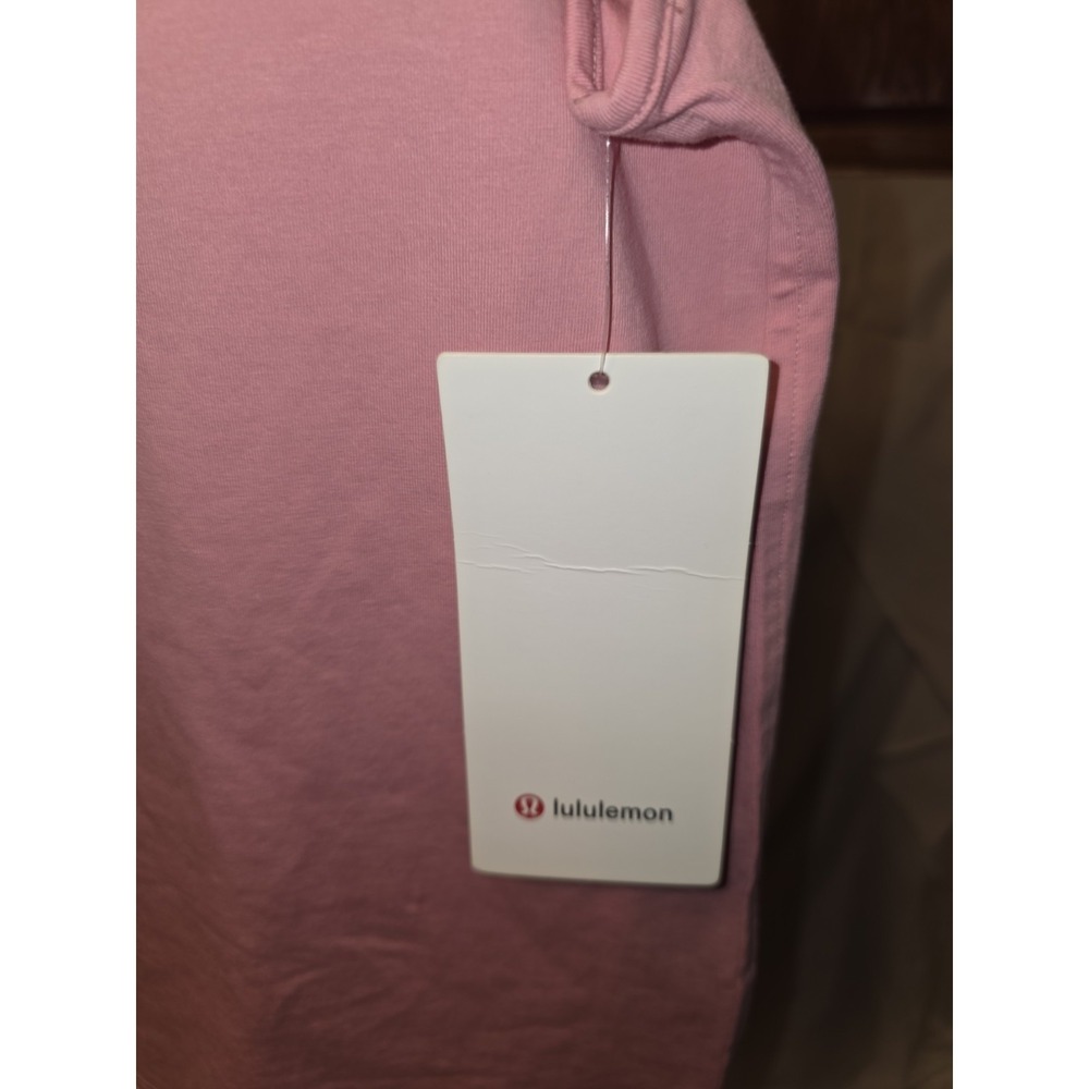 Lululemon Womens T-Shirt Size S Pink. NWT Lagonlook, Cottagecore, Y2K, Beachy, - Picture 5 of 7